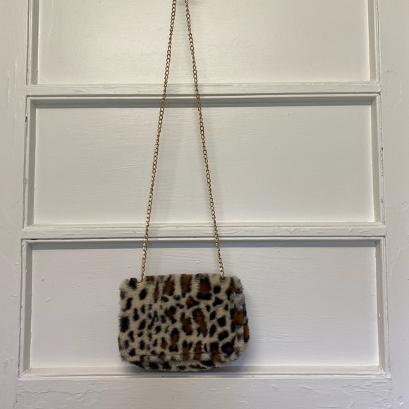 Capelli leopard print fur crossbody clutch bag with chain brown/tan - Picture 7 of 10